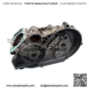 Engine Cases Crankcase 420296761 for 2004-2012 Can-Am Outlander 400 XT (23044)